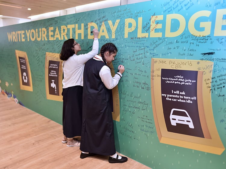 1.2210386-2274083004