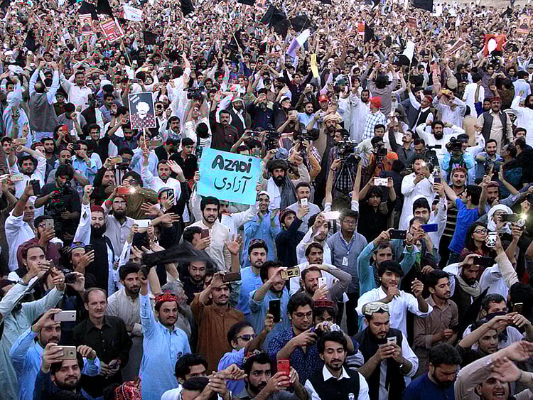 1.2210213-2394102270