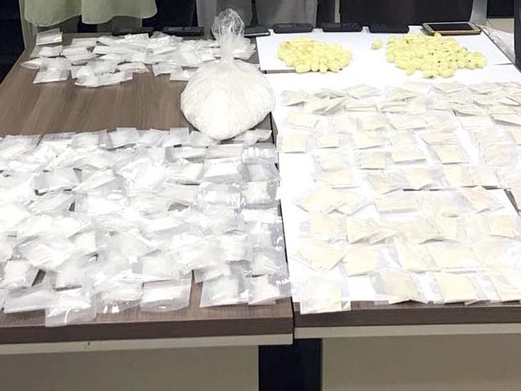 1.2210865-3848541036