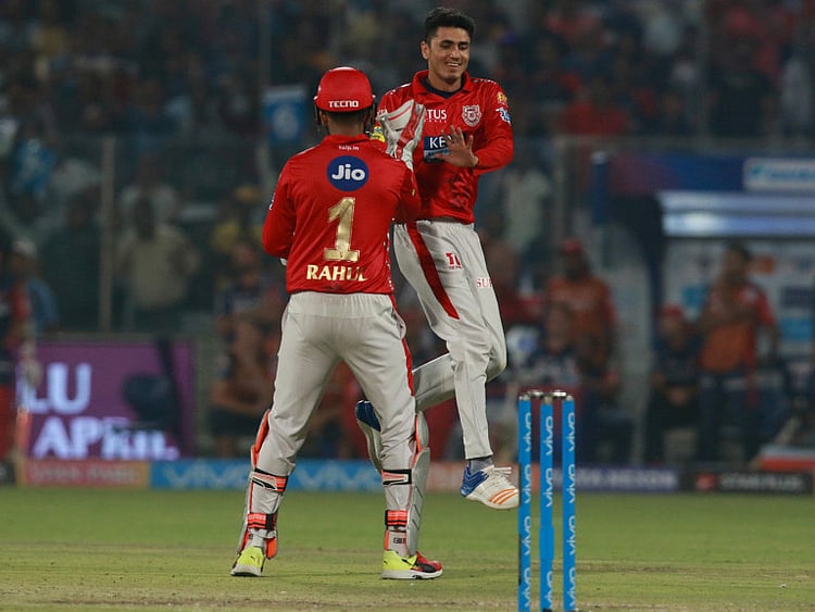 1.2211048-2536674470