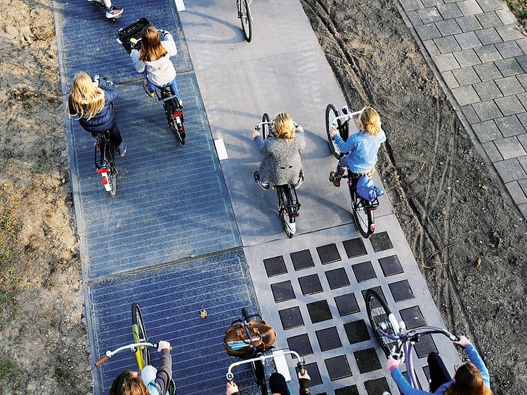 1.2211079-2373729316