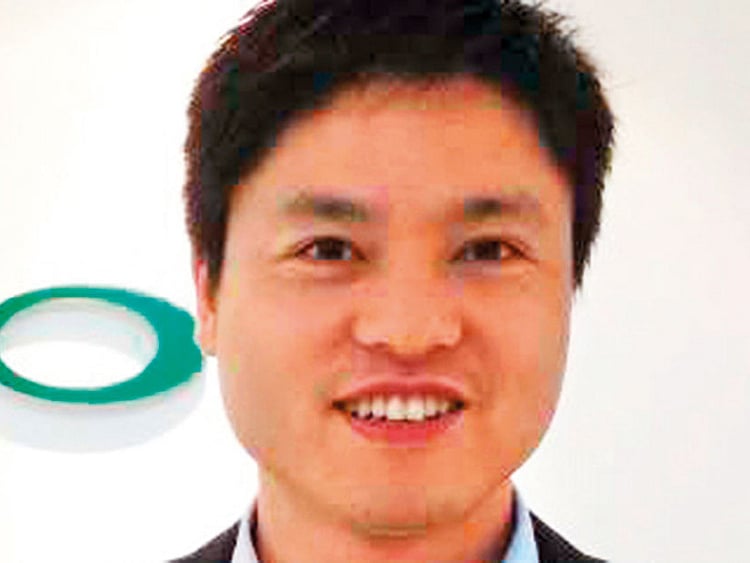 1.2211811-3055278832