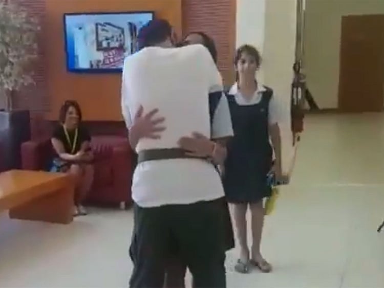 1.2212140-2631043401