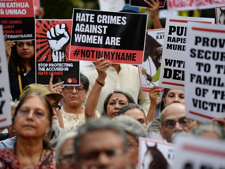 1.2212295-2080261043