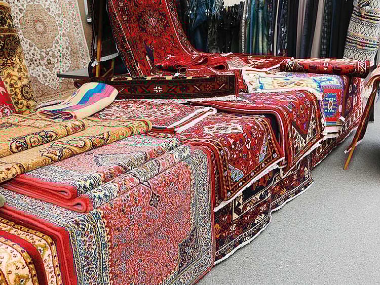 1.2212837-3218038270