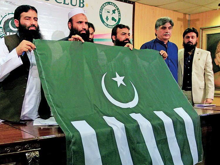 1.2199046-2690095369