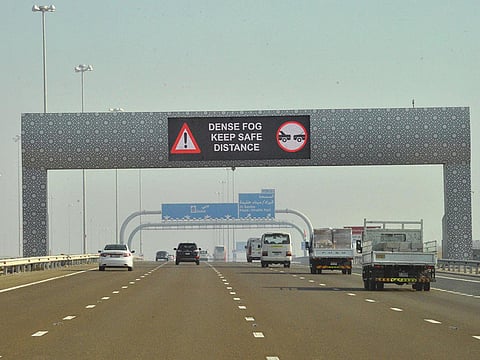 The system detects vehicles with expired registration and issues fines to the owners.
