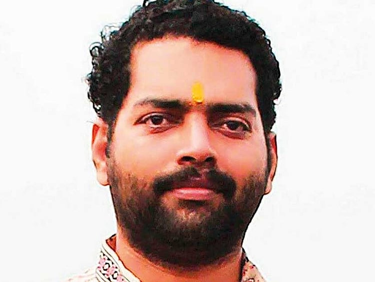 1.2199661-1984710504