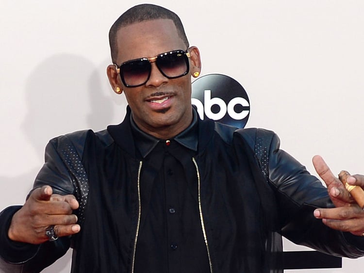 1.2214469-3393775104