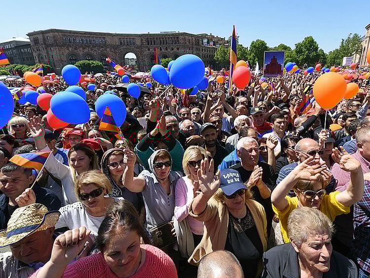 1.2214826-1575208379