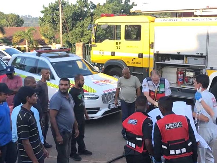 1.2219652-2952853180