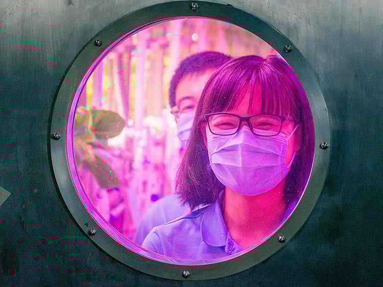 1.2221629-1211936836