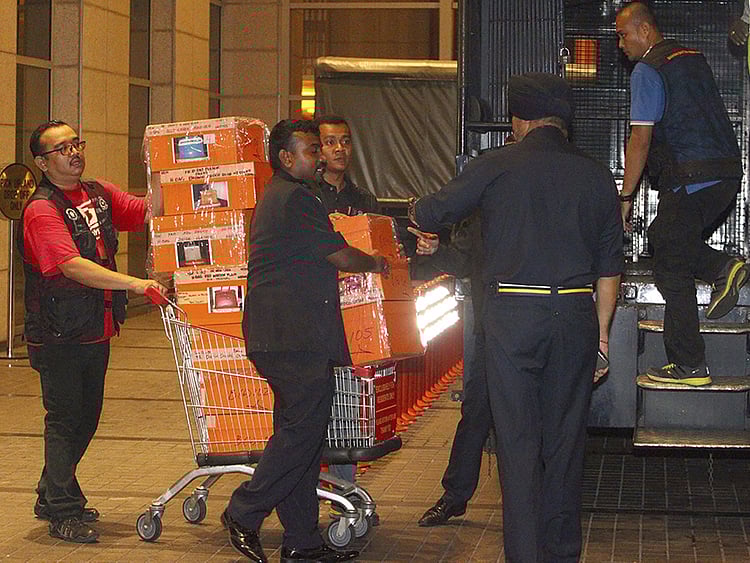 1.2223404-4176561087