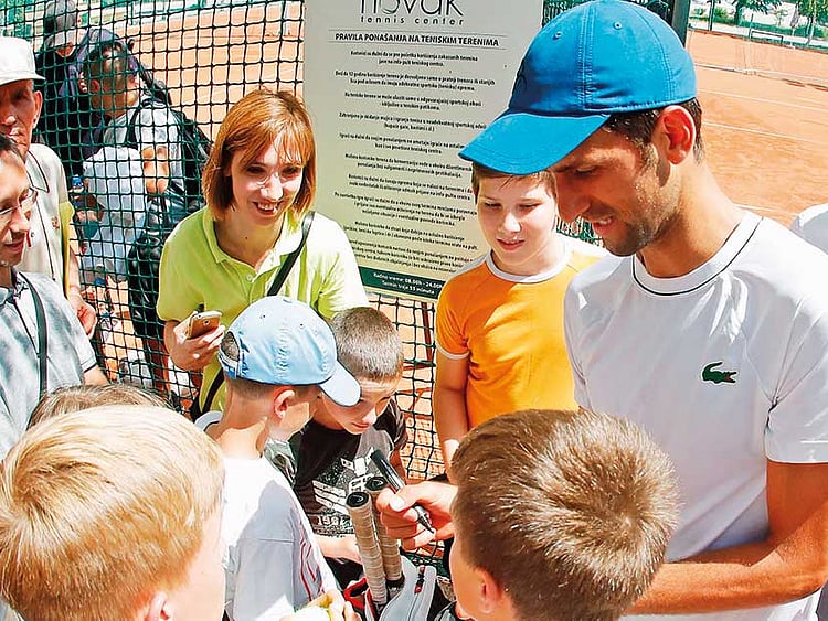 1.2215597-3295452024