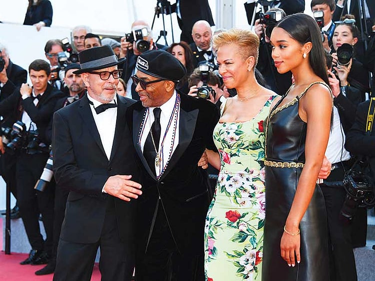 1.2224069-1453841181