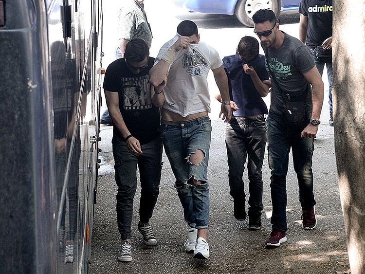 1.2226117-2094558808