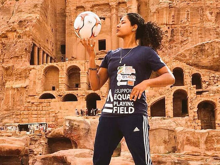 1.2226943-4272302710