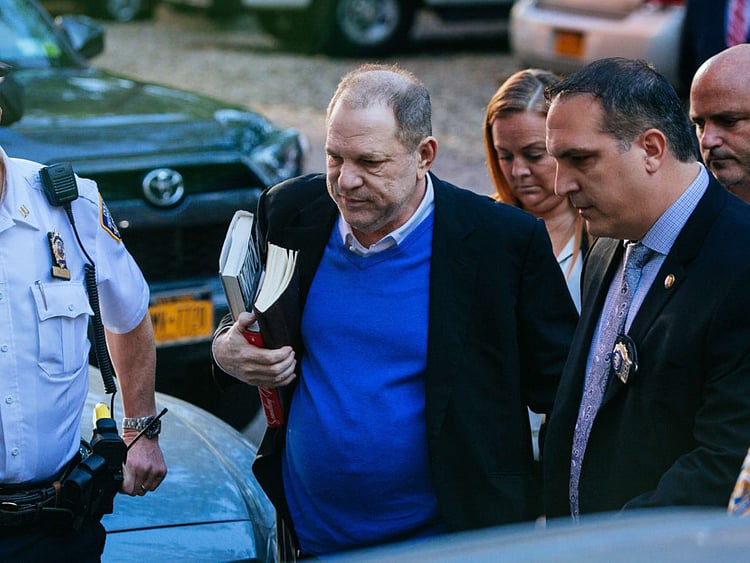 1.2227698-2552646935