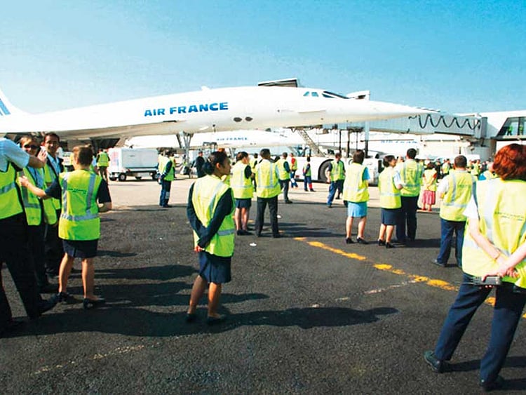 1.2229237-2952853180