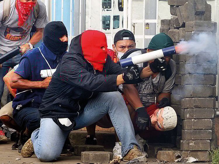 1.2234385-2269044336