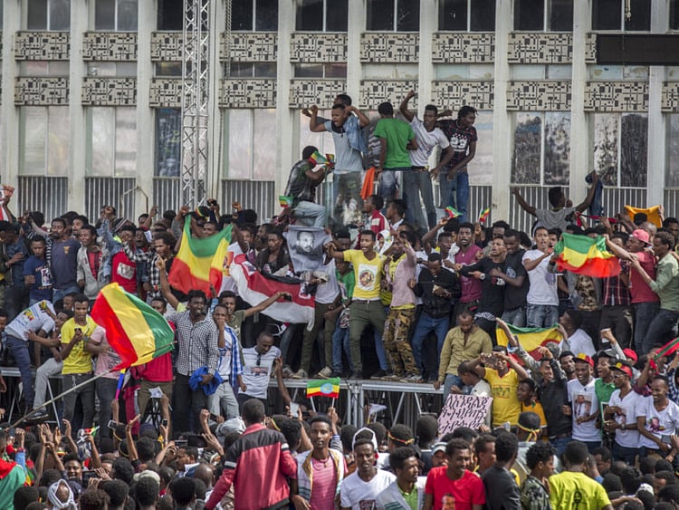 1.2241139-1089278946