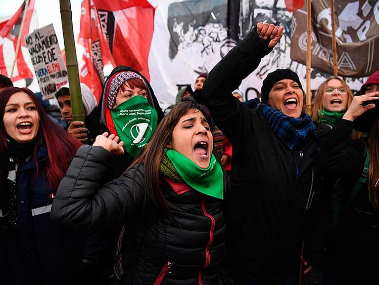 1.2241942-2471966236