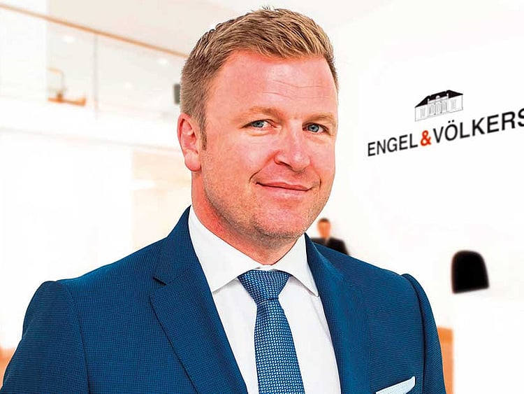 1.2243080-3540086811