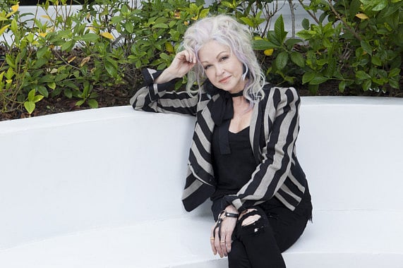 1.2244257-3294723095