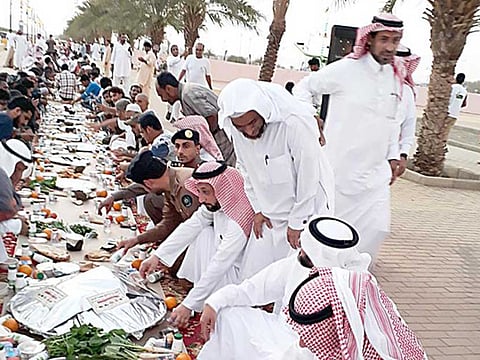 Record set for longest iftar table in Saudi Arabia’s Jizan