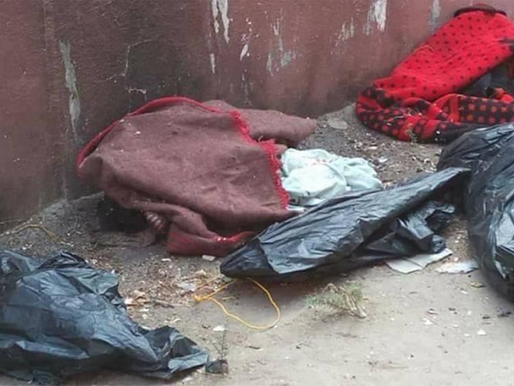 1.2251736-4193708672