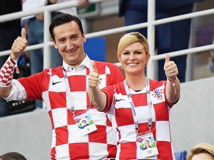 1.2251109-1702179334