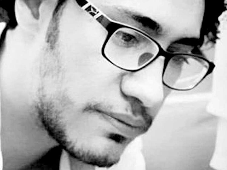 1.2253351-3352348589