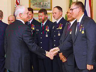 9 Australians awarded bravery medals for Thai cave rescue