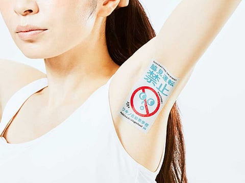 A fitting advert in female armpits