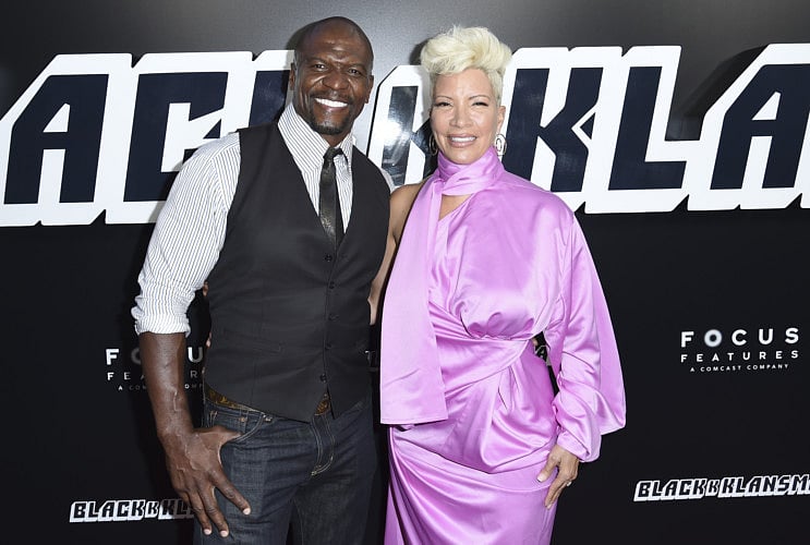 1.2264115-3694307020