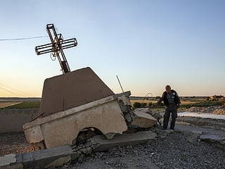 Hollowed out Christian villages leave Syria social fabric torn