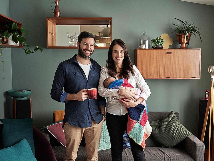 1.2260579-2211898022