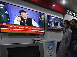 Pakistan PM Imran Khan vows to target corruption in TV speech