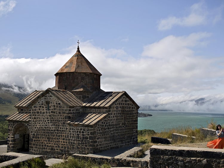 1.2269542-3722247058