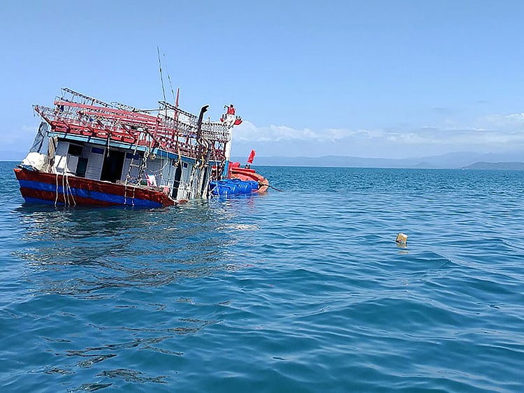 1.2271228-2394911447