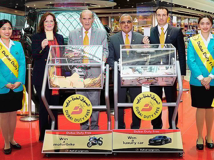 1.2271779-1228171869