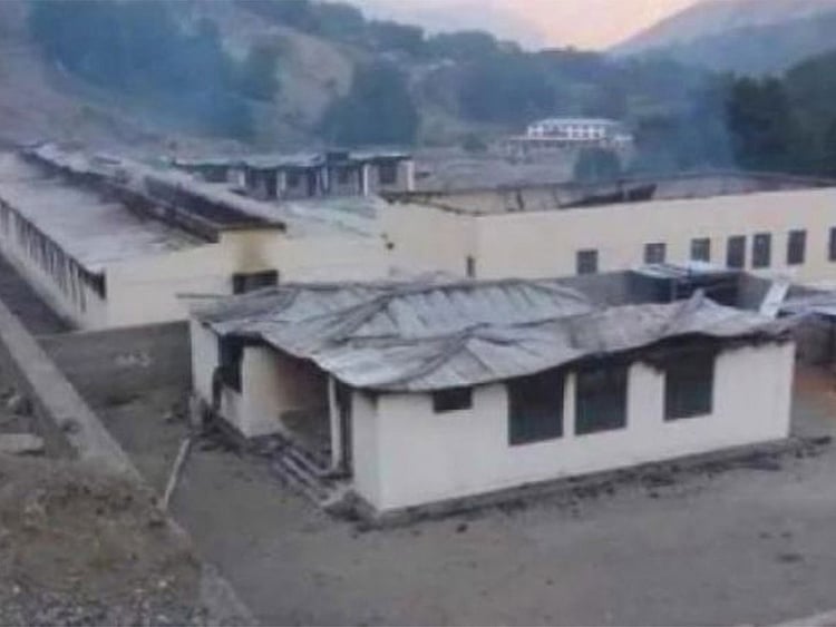 1.2261106-1944394629