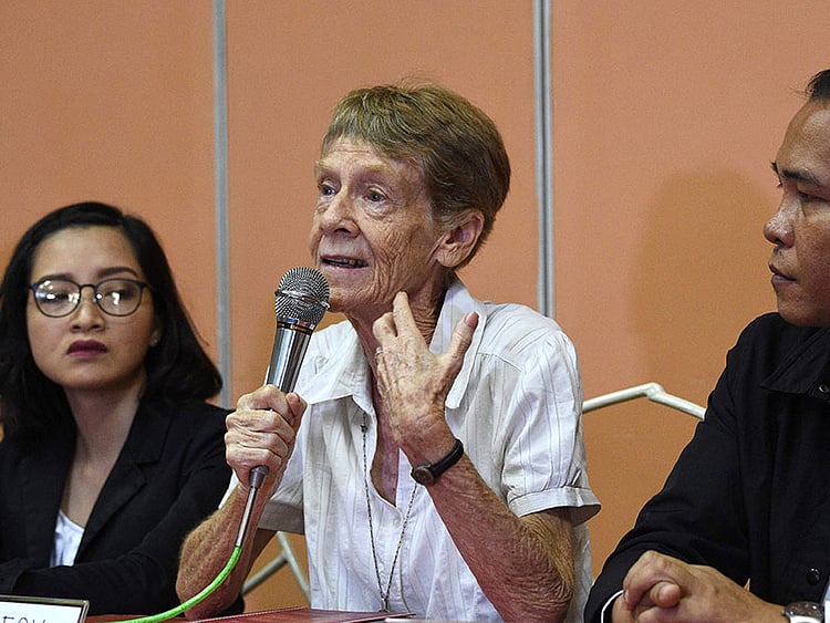 1.2273036-1114251189