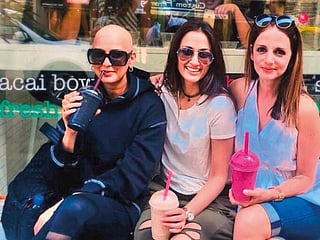 Sonali Bendre flaunts bald head in cancer fight