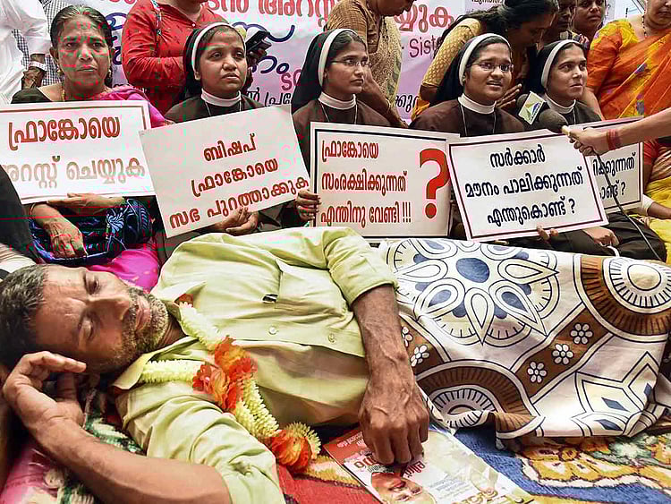 1.2277572-1120851895