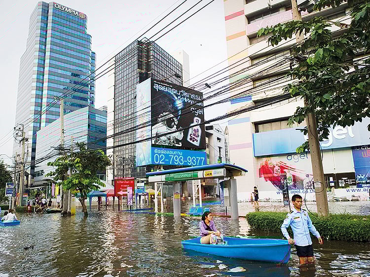 1.2273704-2737274333