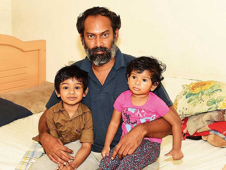 1.2281154-1261203160