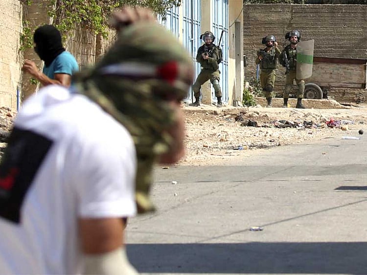 1.2281720-2745825440