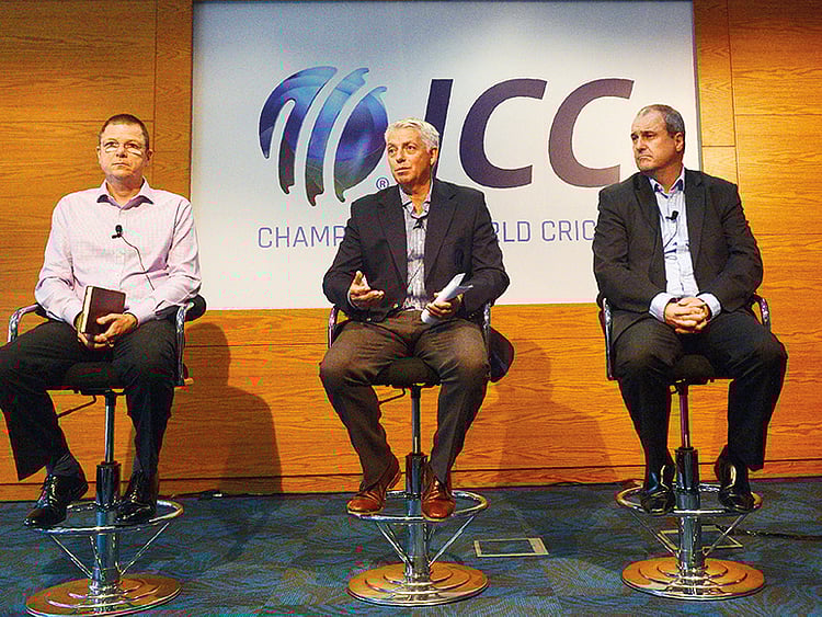 1.2282235-2183659460