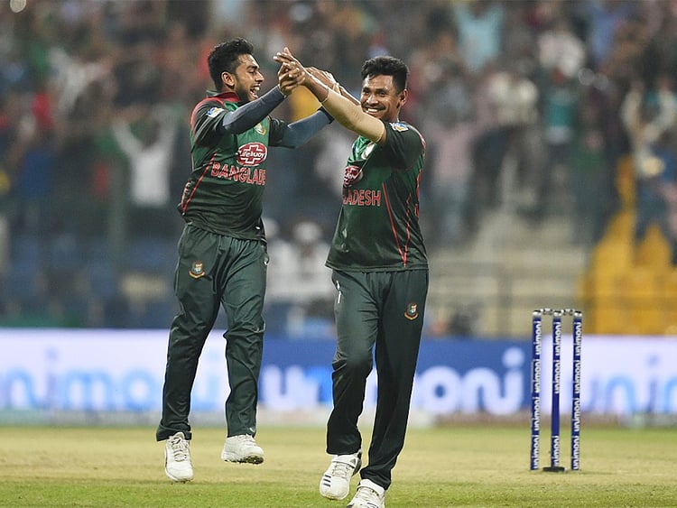 1.2283245-2734512580